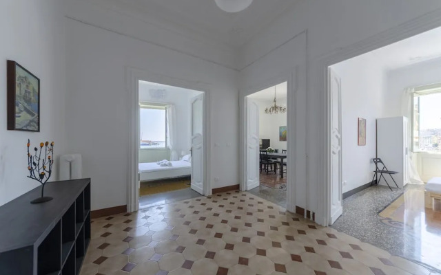 ALTIDO Big Apartment Cruise & Ferry Boat Terminal