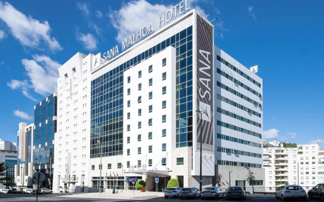 SANA Malhoa Hotel