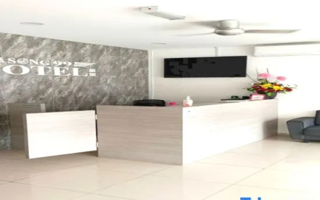 Song 99 Hotel