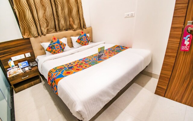 Fabhotel Grand Inn