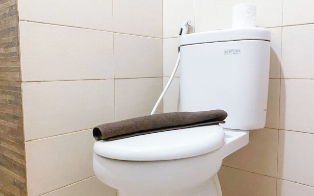 Comfortable 1Br At Sky Terrace Apartment