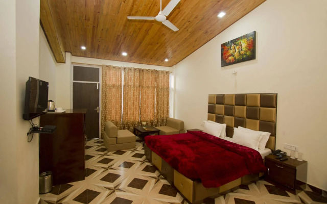 Snow Touch Resort (Shri Nath Group)