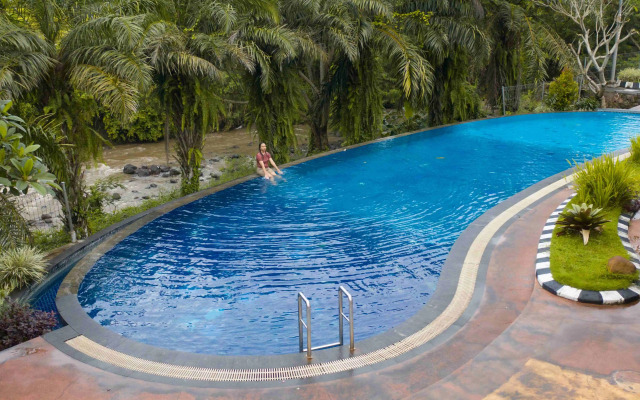 Bess Resort and Waterpark