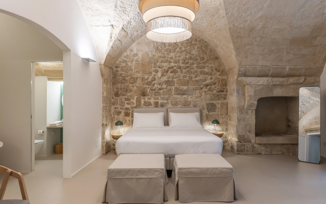ARCO VECCHIO URBAN SUITE by EPOCA COLLECTION