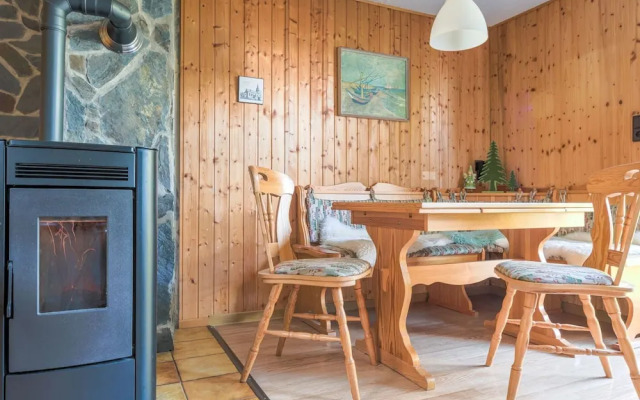 Comely Holiday Home in Güntersberge near Forest