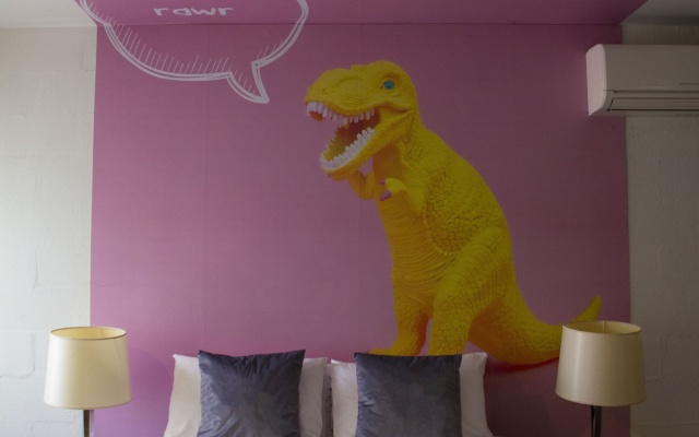 SoYa on Davis Apartment Hotel