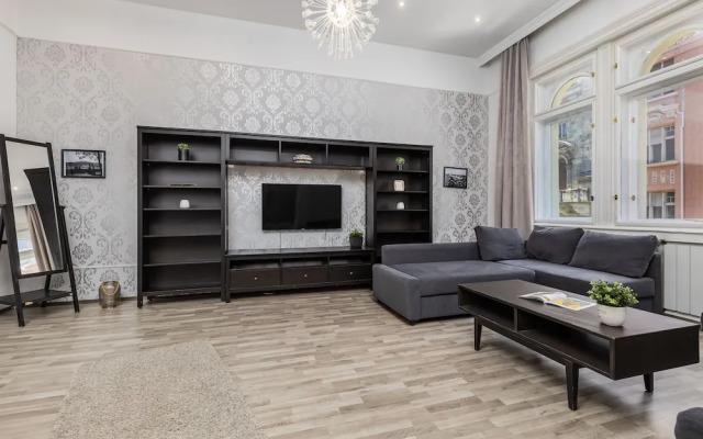 Real Apartments Semmelweis