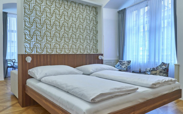 Hotel U Tri Pstrosu