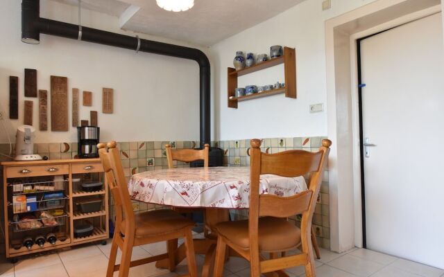 Farmhouse in Fours With Courtyard, Terrace, Fenced Garden