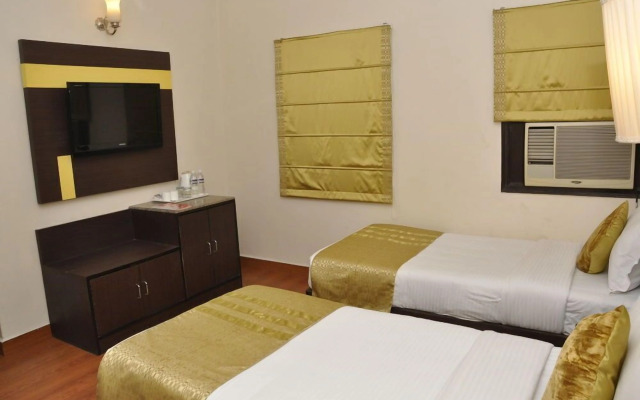 Hotel Empire Regency