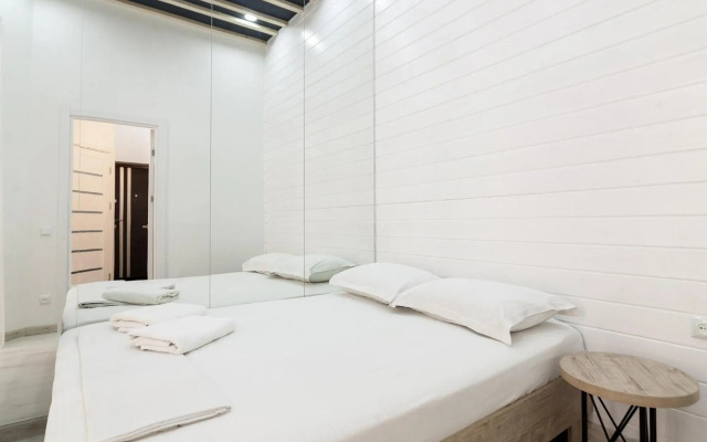 LEOGRAND One-bedroom apartment on Tugan-Baranovskogo 24