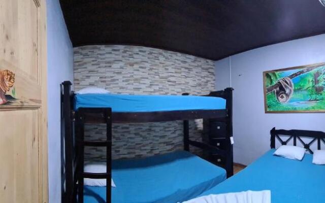 Hostel Tortuguero 7BackPackers