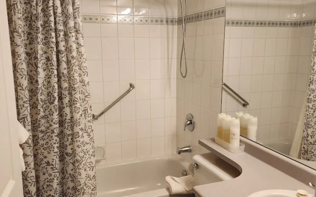 Times Square Suites Hotel