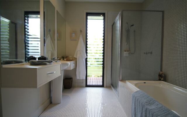 Phoenix Eumundi Bed & Breakfast