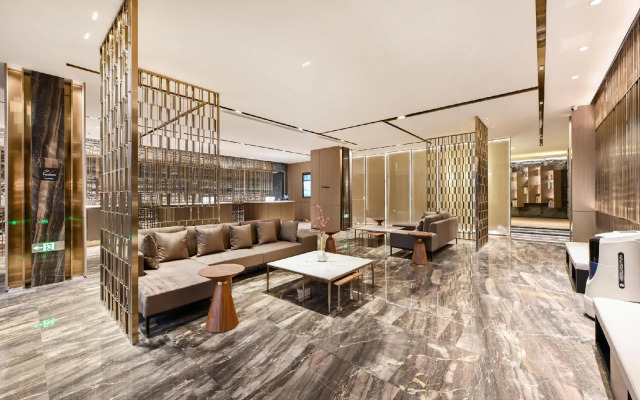 Atour The Tianjin Eye Hotel