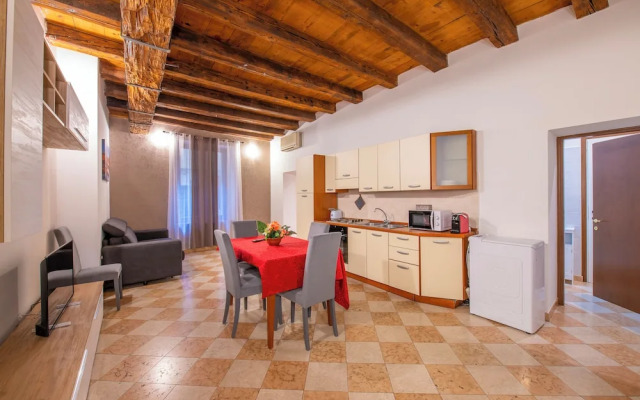 You & Me Corporation Home Verona Centro