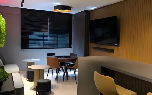 Studio Design 3 - Lions