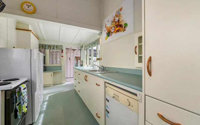 Leica Stay and Walnut Flat - Napier Holiday Home