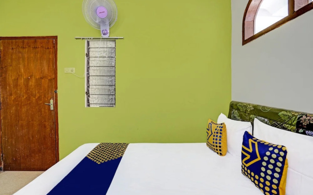 SPOT ON 91716 Kost Yy Syariah
