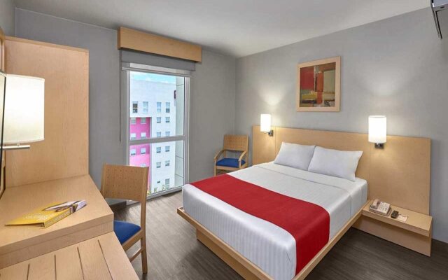 City Express Suites by Marriott Silao Aeropuerto