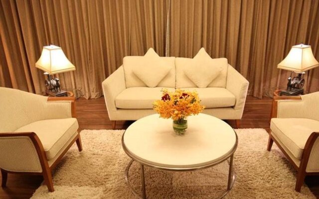 Plaza Sutera Biru Hotel