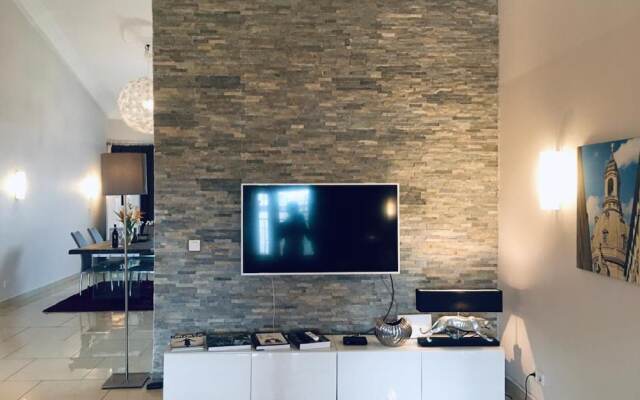 Stunning 3-bed House in Tema-ahenfie Villa