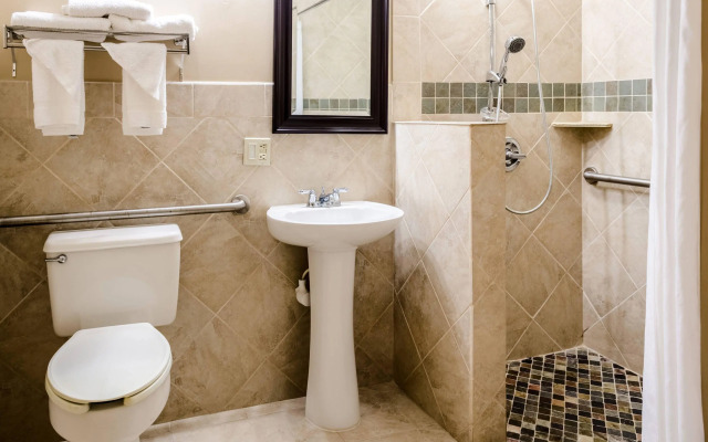 Quality Inn Moss Point - Pascagoula