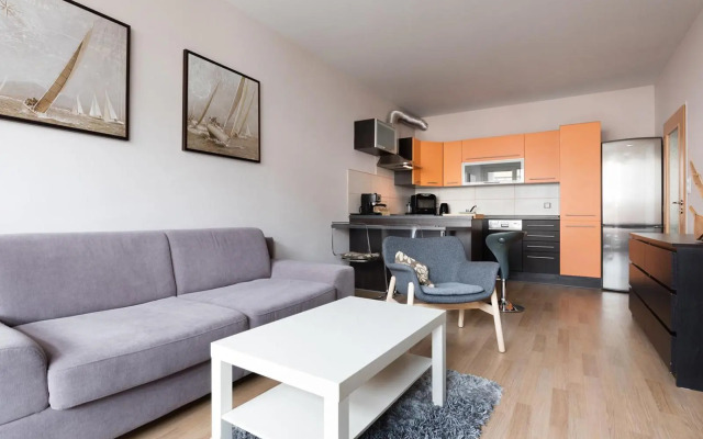 The SUNNY PRAGUE APPARTMENT&Garage