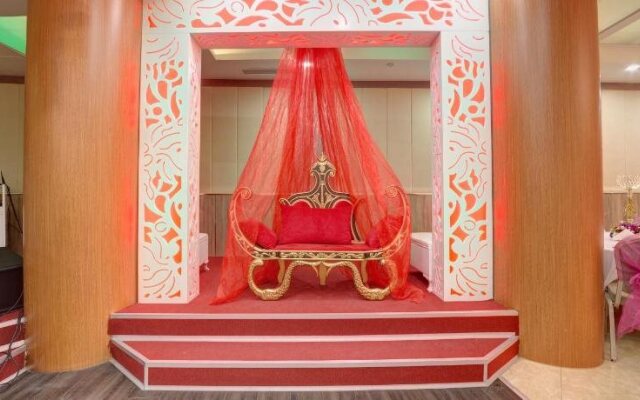 Forum Suite Hotel