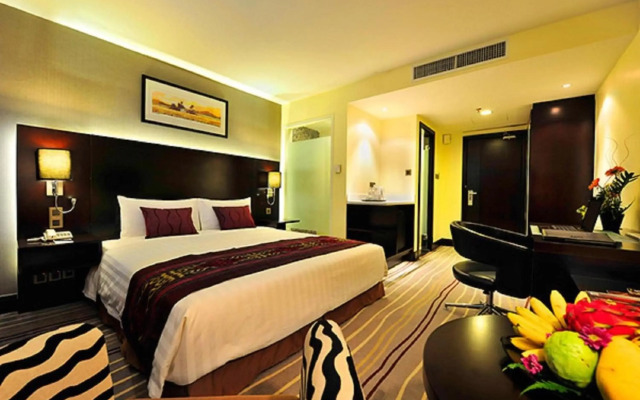Ming Garden Hotel and Residences