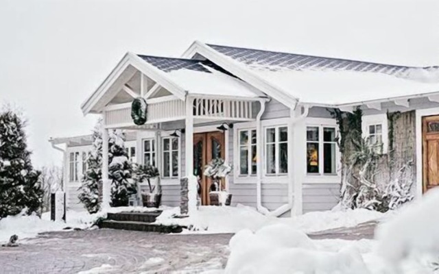 The Lodge