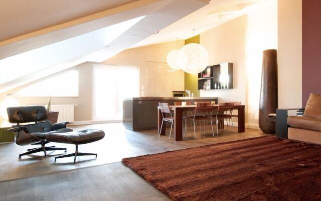 myhomeinvienna Deluxe Apartment