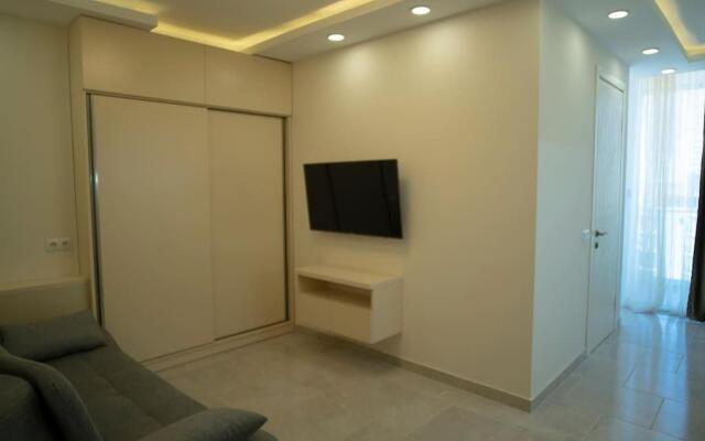 Leo Group Apartment 09-177 Sunrise Batumi