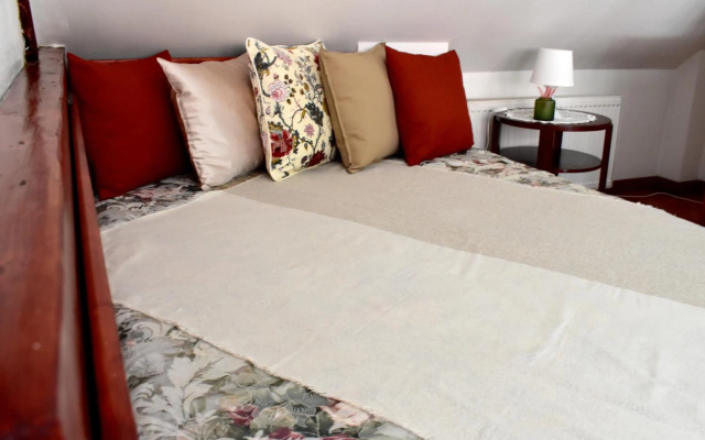 Old Town Konviktská - Bohemian Residence