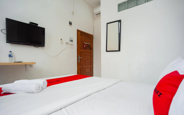 OYO 3929 8angau Mas