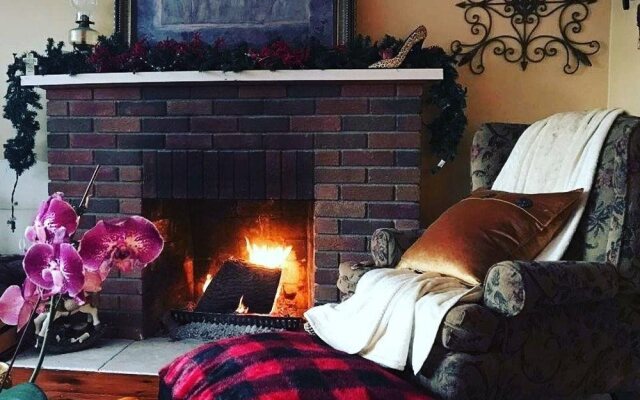 Dionna's Bed & Breakfast