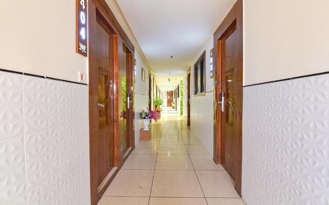 Fabhotel Royal King