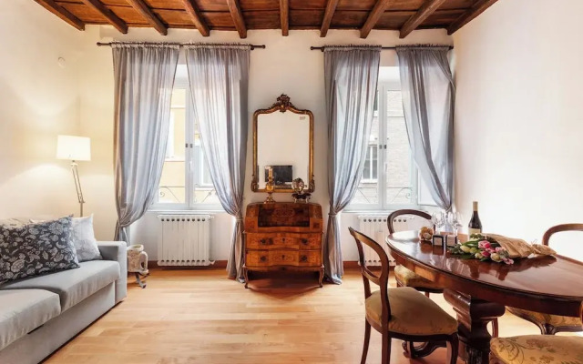 Monti  Apartments