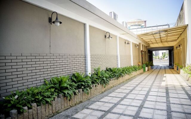Ha Trinh Hotel