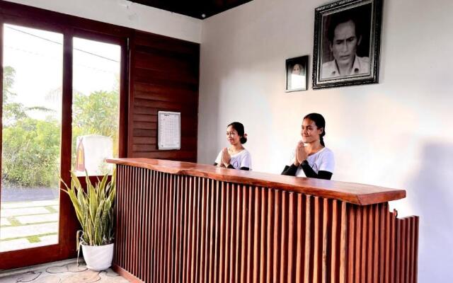 Lumbung bukit resort