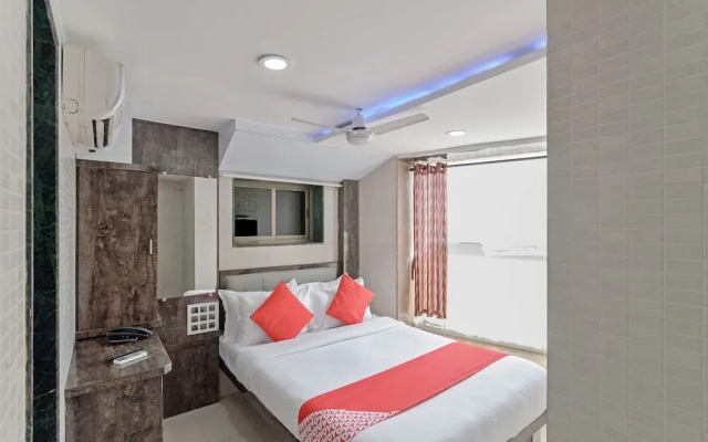 Hotel Paris Residency by OYO Rooms