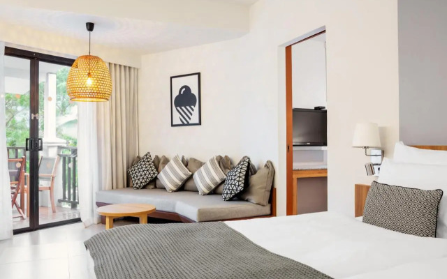 Sunwing Kamala Beach