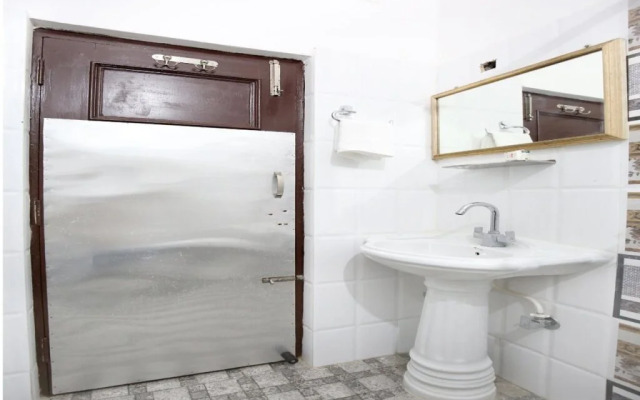 Hotel Kamal Palace By OYO Rooms