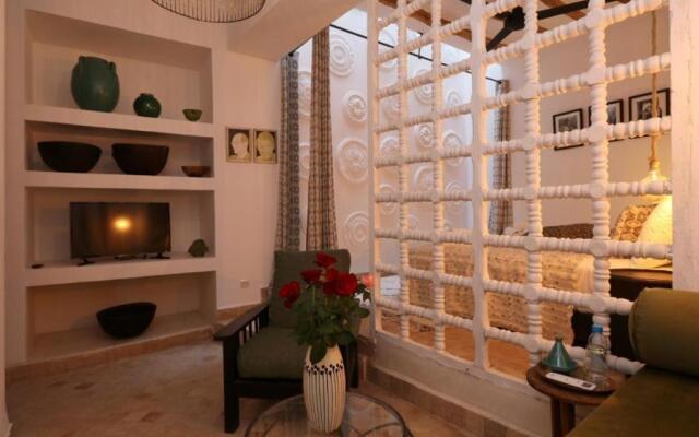 Riad 103 Medina Pool and Hammam
