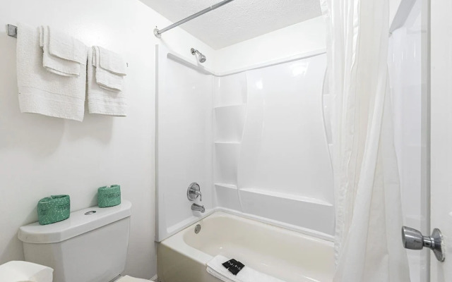 Budgetel Inn and Suites