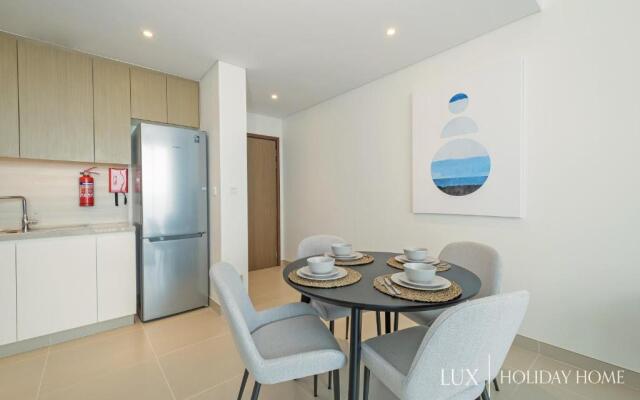 LUX 52 42 Deluxe Island view suite