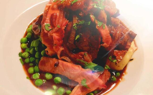 The White Horse Hotel