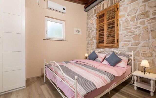 Stunning Home in Lovran With Wifi and 0 Bedrooms