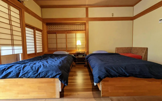 Yuzan apartment Sanjo