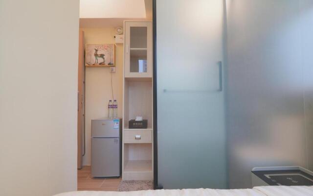 The new is Woody House hotel.